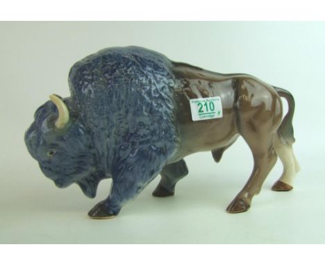 Melba Ware large pottery model of a Bison: height 21cm. 