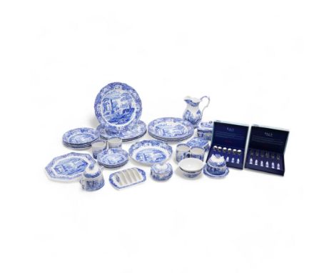 Copeland Spode Italian tableware to include four large bowls, jug, octagonal plate, four other larger plates, ten bowls of va
