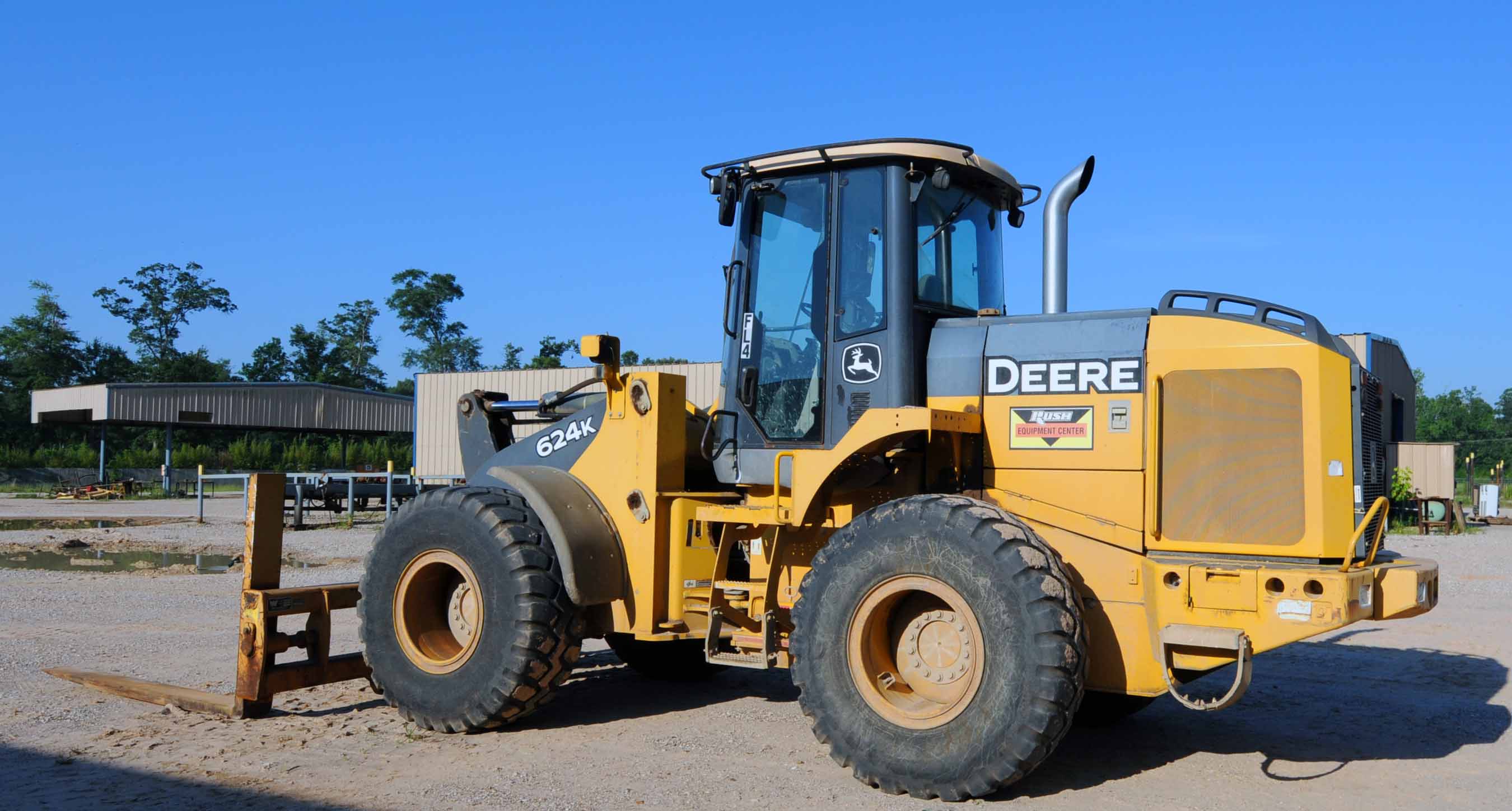 ARTICULATED FORKLIFT, JOHN DEERE MDL. 624K, new 2009, 186 HP diesel