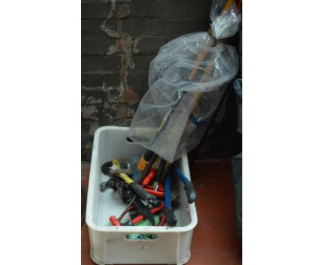 POLICE > Mixed lot of tools [VAT ON HAMMER PRICE] [NO RESERVE] 