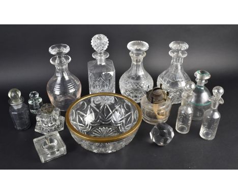 A Collection of Various 19th and 20th Century Glass to Comprise Victorian Glass Inkwell with Ornate Metal Lid, Decanters etc