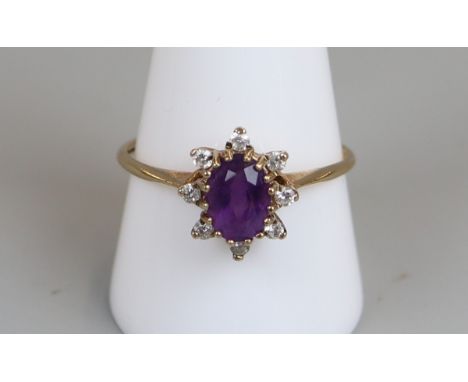 Gold amethyst set ring, size T¾