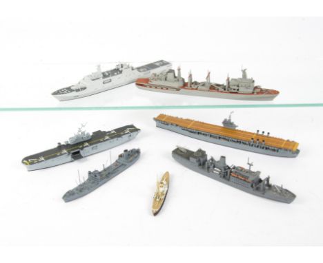 Various makers 1:1200 scale mainly modern Naval metal and resin waterline vessels, ALK 502 Kunlun Shan, 792 Ohio, T237 Brezin