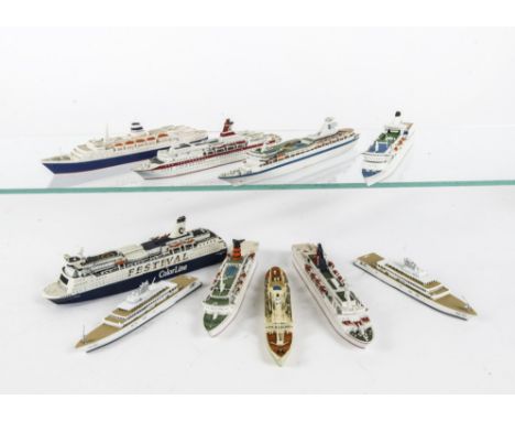 Various makers modern Ocean Cruise Liners 1:1200 scale and smaller waterline models, metal, CM KR Columbus, CFC 00 Color Fest