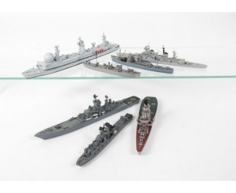 Various makers 1:1200 scale mainly modern Naval metal and resin waterline vessels, G398 Ural, Moskva, Zdanov, SLA?, R1739 Sla