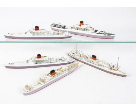 CM KR and AL Castle Line 1:1200 scale metal and resin waterline models, CM KR Transvaal Castle (2), Pendennis Castle, AL Wind