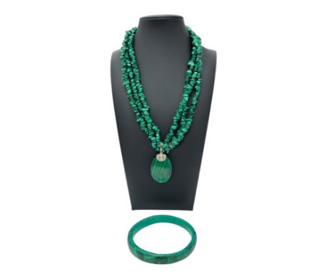 A silver and malachite necklace and a faux malachite bangle