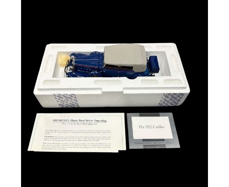 Franklin Mint 1/24th&nbsp;scale pair with 1932 Cadillac V16 No. B11SM57 and1948 MG TC No. B11TV80, generally excellent in goo