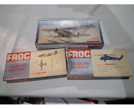 Three 1/72 scale aircraft kits, Frog Westland Wessex and Airspeed Oxford, and Modelcraft Blackburn Shark (sealed), appear com