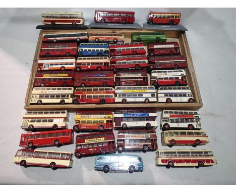 Thirty three unboxed OOC/EFE etc buses and coaches, mostly good condition. UK P&amp;P Group 3 (£30+VAT for the first lot and 
