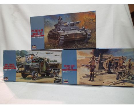 Three Hasegawa 1/72 scale military kits, all as new/sealed, storage wear to boxes. UK P&amp;P Group 1 (£16+VAT for the first 