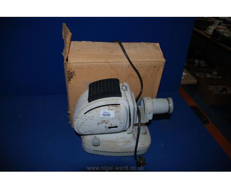 A Noris Projector in original box.