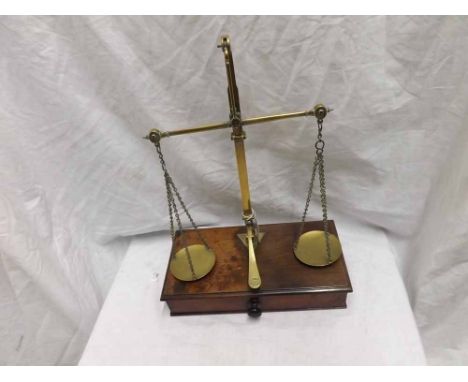 Set of vintage Balance Scales on a Mahogany base with a full width frieze drawer together with a quantity of weights, 10.5" w