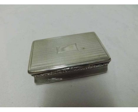 George III Silver snuff box of rectangular form, the body with engine turned decoration, the interior with gilt lining and in