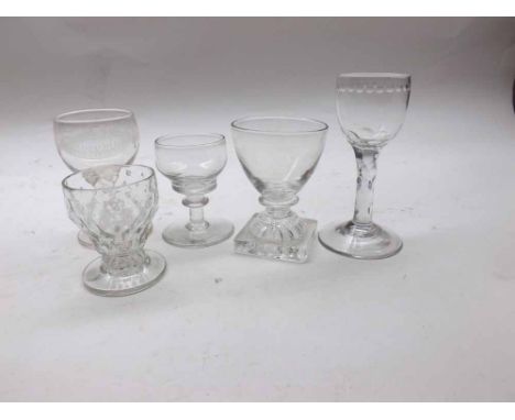 Mixed lot 18th/19th Century glasswares to include dram glass with square lemon squeezer base, wine glass with faceted stem, d