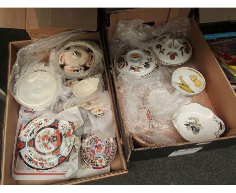Three boxes containing a quantity of assorted ceramics, dinnerwares including Royal Winton, Royal Worcester "Evesham" bowls, 
