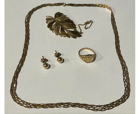 A selection of 9ct Gold Jewelleryto include; a tri-coloured gold plaited chain, ball stud earrings (A/F) , a St.Christopher c