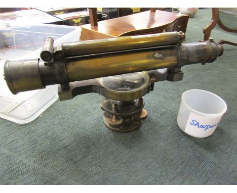 Surveyors level by R Bailey of Birmingham