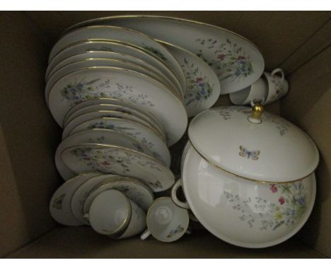 A Seltmann, German porcelain part dinner service and a Spode Flemish Green pattern part dinner service