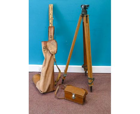 Vintage Wooden Engineers / Surveyors Tripod &amp; Watts London Dumpy Level with staff &amp; cased 