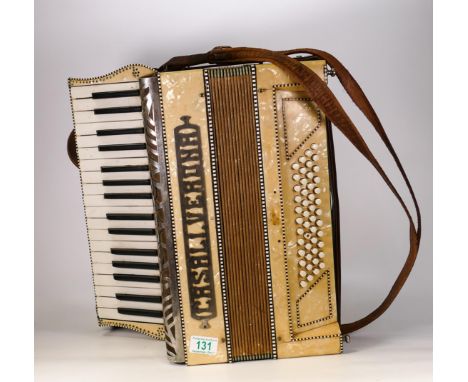 CASALI VERONA branded 1960's vintage accordion 