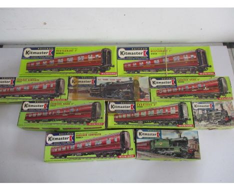 A collection of ten Rosebud Kitmaster plastic scale railway models, along with three unboxed