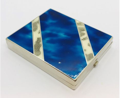 An Art Deco compact cigarette case "Princess"