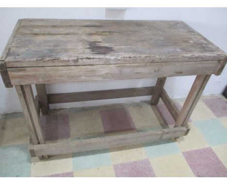 A vintage wooden workbench, 128cm length