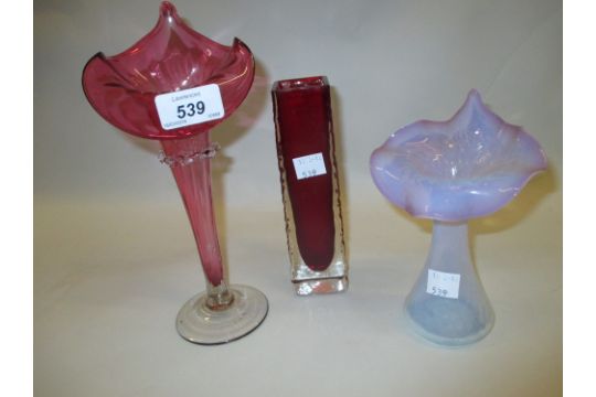 Dating vaseline glass