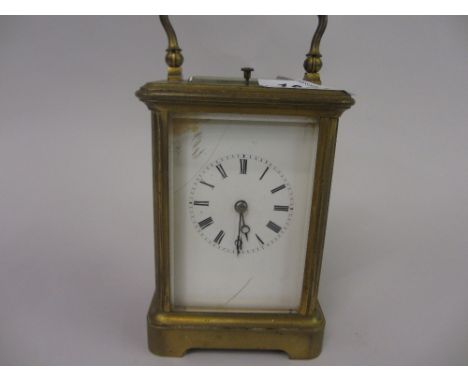 Early 20th Century French gilt brass repeater carriage clock, the enamel dial with Roman numerals (dial a/f)