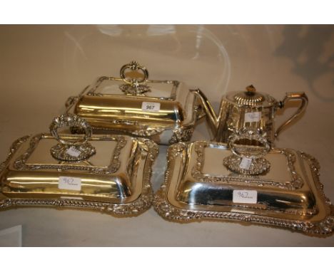 Pair of good quality rectangular plated entree dishes with covers and handles, together with a similar entree dish with warmi