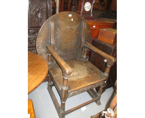 Good quality reproduction oak monks bench with circular fold-over top