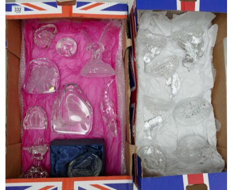 A collection of crystal orintimens to include Goebel, RCR, Dartington crystal elephants, birds, cats etc (2 trays)