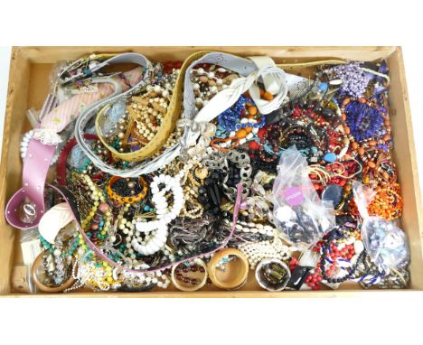 A Siamese enamel butterfly necklace, a black glass necklace, various animal brooches and other costume jewellery. 
