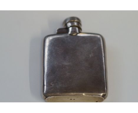 Silver hip flask Weight 107g full birmingham hallmarks for 1932