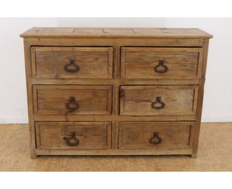 Wooden commode with 6 drawers and iron handles, Bali 20 th  century, H. 91, L. 126 cm, D. 41 cm.Harhouten commode met 6 laden
