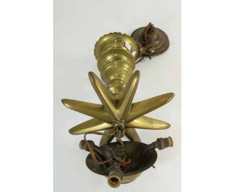 Copper god's lamp, Judaica, 19th century, l. 51 cm.Koperen godslamp, Judaica, 19e eeuw, l. 51 cm.
