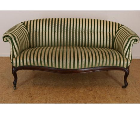 Mahogany Biedemeier coutch with green striped fabric lining, on  wheels, 19th centuryMahonie Biedemeier sofa bekleed met gest