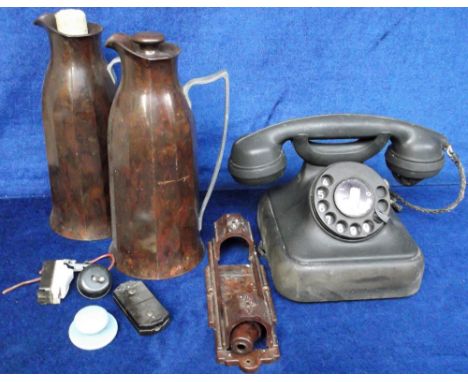 Collectables, 2 Bakelite Thermos flasks (1 missing lid) together with a 1940s black Bakelite phone (foreign, German?) and ass