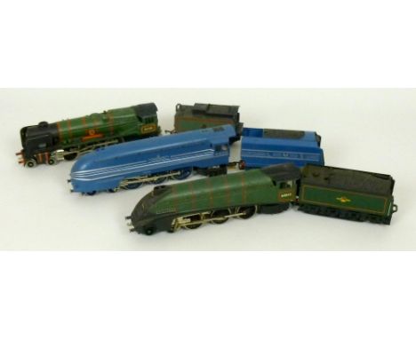A group of ten OO gauge engines and locomotives, together with rolling stock, including a Hornby Coronation 6220 engine, a Ma