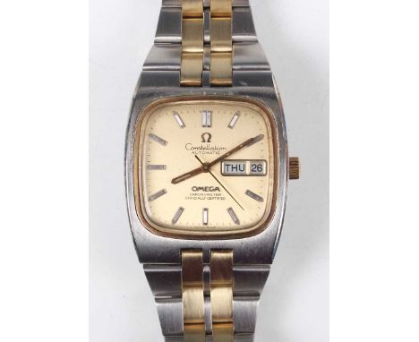 An Omega Constellation Automatic stainless steel and gold gentleman's chronometer bracelet wristwatch, the signed gilt dial w