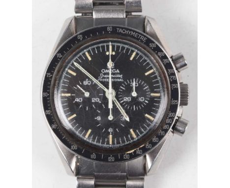 An Omega Speedmaster Professional 'Moon Watch' Chronograph steel cased gentleman's bracelet wristwatch, Ref. 145022-76, circa