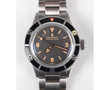 A Steinhart Ocean One Vintage stainless steel gentleman's diver's bracelet wristwatch, the signed black dial with Arabic nume