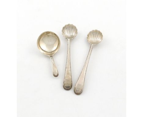 A pair of George III silver Bead pattern salt spoons, by Smith and Fearn, London 1788, shell bowls, the terminals with a cres