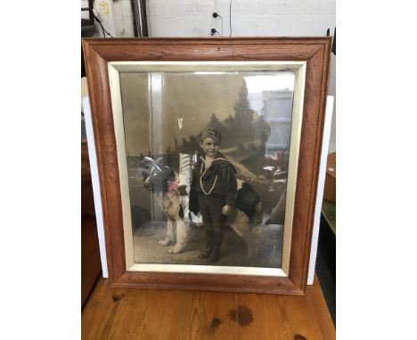 Oak Framed Portrait 