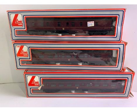 3x Lima Model Railway Carriages 