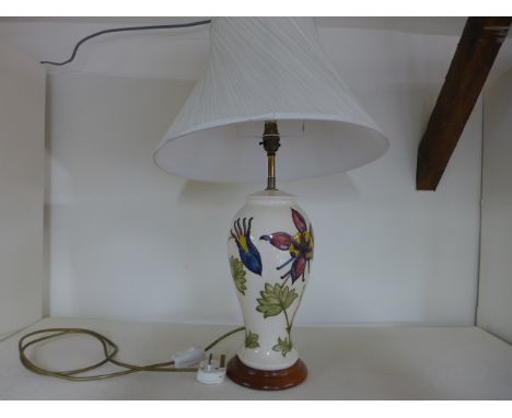 A Moorcroft lamp, decorated with Columbine pattern together with shade and base - Height 32cm excluding fittings - PAT testes