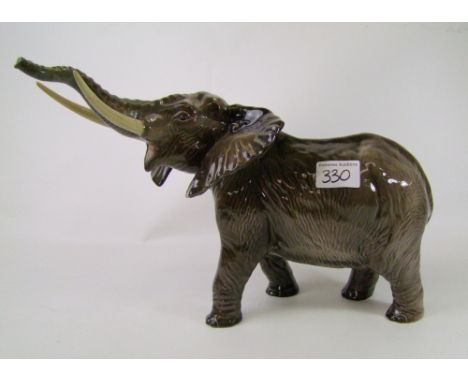 Beswick large elephant - trunk stretching:998 26cm in height. 