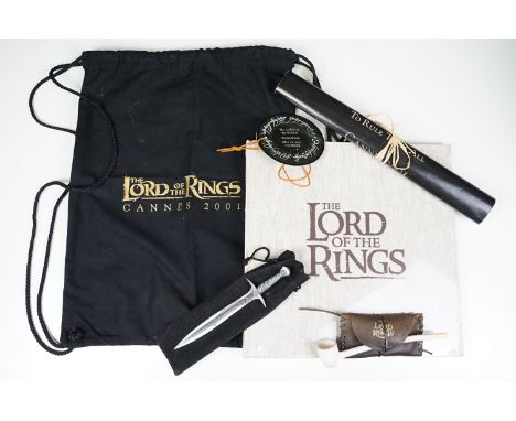 Lord of the Rings sealed press book, only given to the press at Cannes film festival, Grasscloth, hard cover, 30cm x 30cm tog