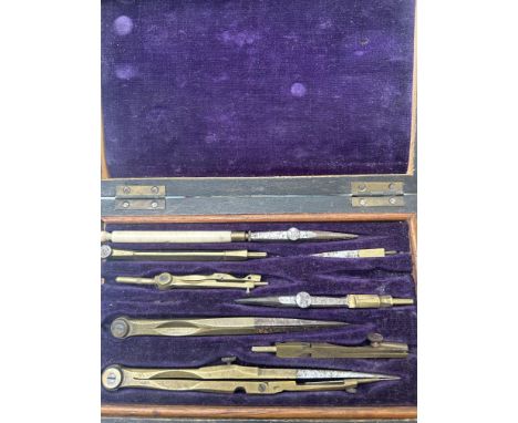 Vintage compass set 